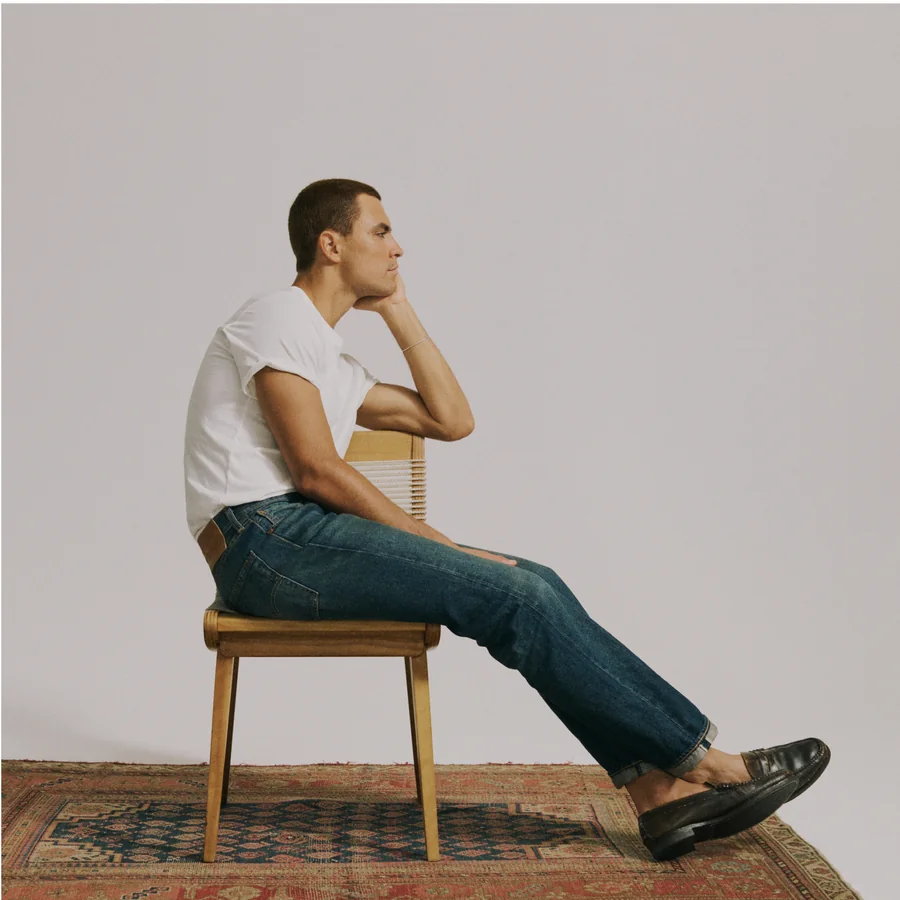 Levi's Herrenjeans in dunkler Waschung, klassischer Straight-Schnitt